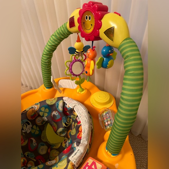 Evenflo Exersaucer World Explorer Triple Fun Saucer Multicolor Baby Activity Cen - Picture 6 of 11
